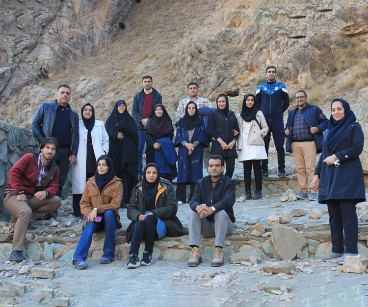 بازدید دانشجویان عضو انجمن علمی دانشجویی ترویج و آموزش کشاورزی دانشگاه تربیت مدرس از مزارع چند کارکردی استان البرز