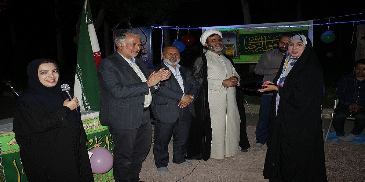 برگزاری جشن دهه کرامت و روز دختر در پردیس کشاورزی 